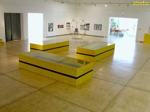 sinnlos exhibition - room3.jpg
click to enlarge