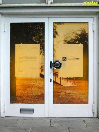 sinnlos exhibition - temmel_outdoors_entrance1.jpg
click to enlarge